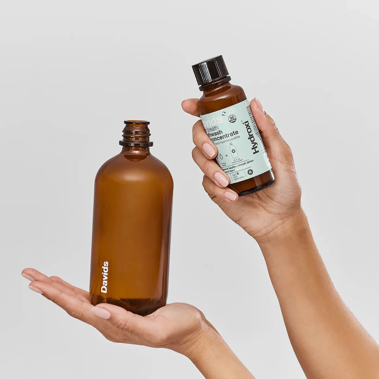 Davids Fresh Breath Mouthwash – Alcohol-Free Refill Kit with Nano Hydroxyapatite (Peppermint, 16 oz / 473 mL + Glass Bottle)